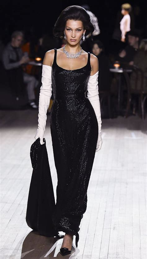 bella hadids  runway  pics