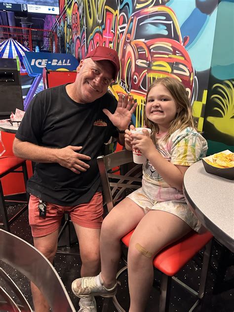 Lake Hartwell Family Fun Center and Restaurant | Hartwell GA