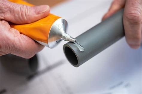 How to Glue PVC Pipe - The Best Method for Gluing PVC Pipe