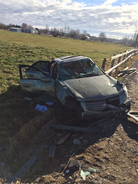 Deputies investigating Saturday morning fatal traffic crash on Linder