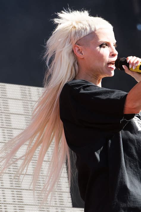 Yolandi Visser Straight Platinum Blonde Baby Bangs, Messy, Mullet ...