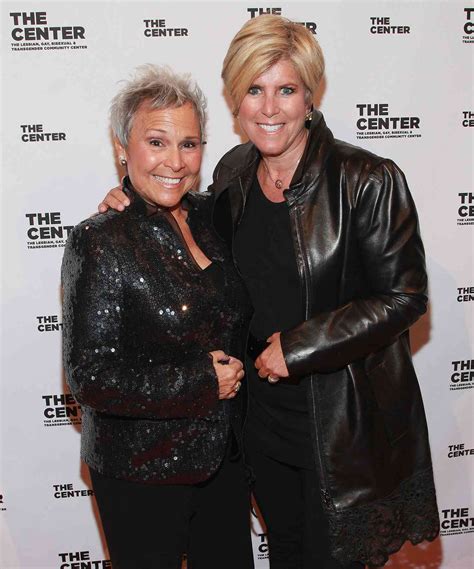Kathy Travis Biography