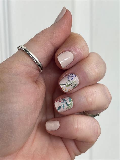 Color Street vs. Lily & Fox – Serendipities and Sparkle by SarahLou