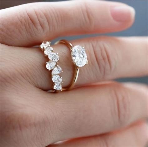 engagement ring oval cut oval wedding ring stacking band solitaire