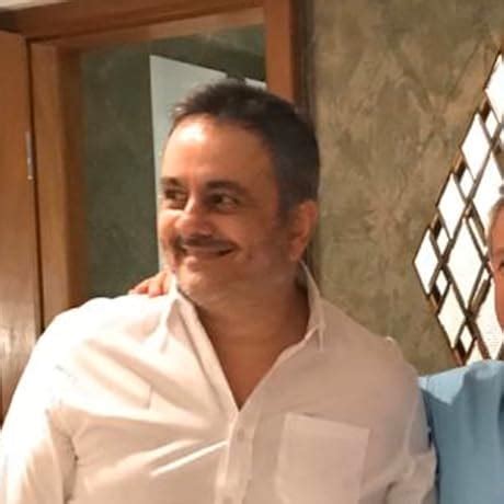 A Short Course in Intellectual Self-Defense: Find Your Inner Chomsky ...