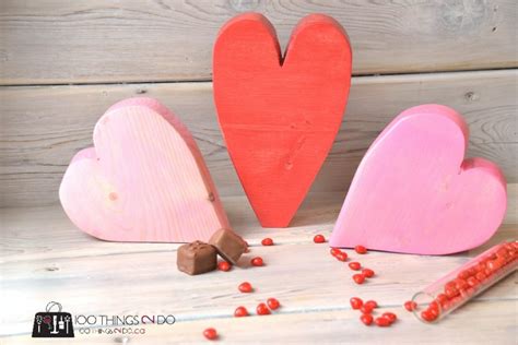 Add a touch of whimsy with these wooden hearts - 100 Things 2 Do