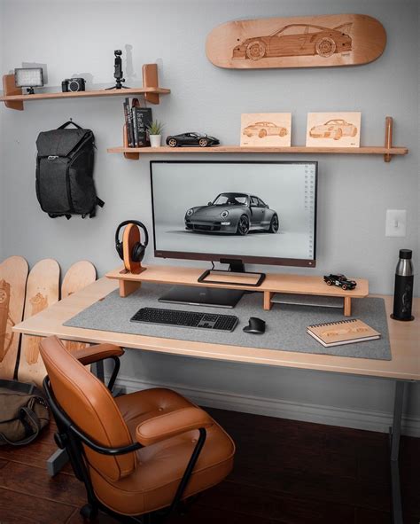 40 Workstation Setups That We Really Like