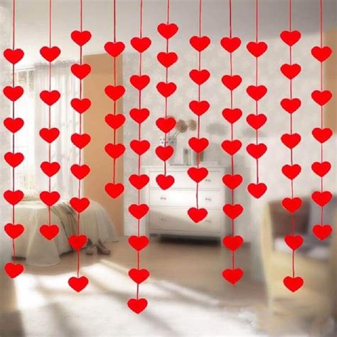 Cortina De Coração De Papel - Como fazer cortina de coração para decoração de quarto | Valentine's ...