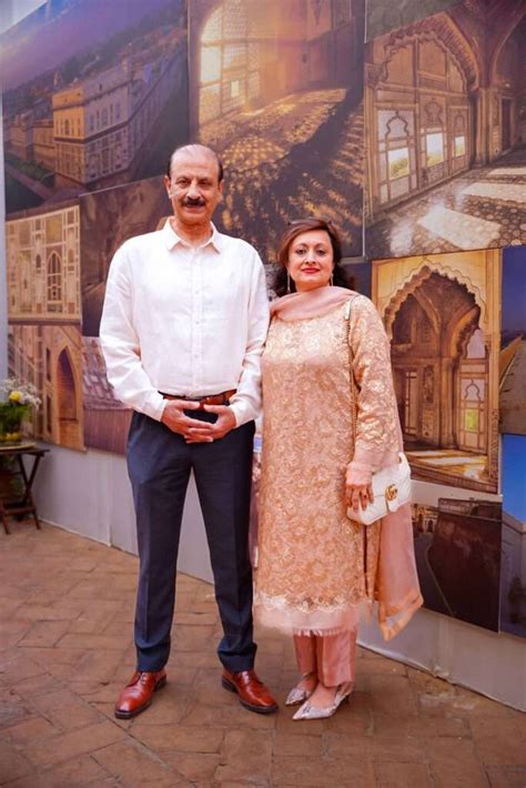 unsilencing spaces  exhibit  lahore fort  shalimar gardens