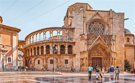 Топ 15 забележителности във Валенсия - Balkan Nomad