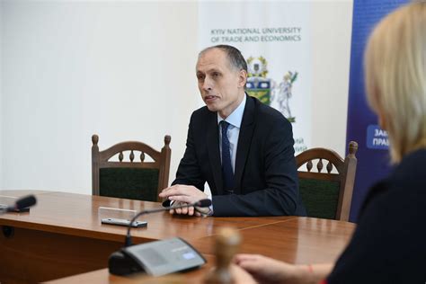 Нотаріальна палата України