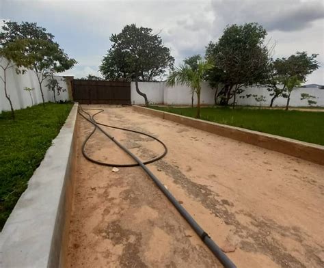 Domboshava: Beautiful 2Bedroomed Cottage To Let – Deep League