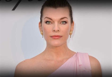 The best of Milla Jovovich’s modeling photos from the 90s - Beauty Exists