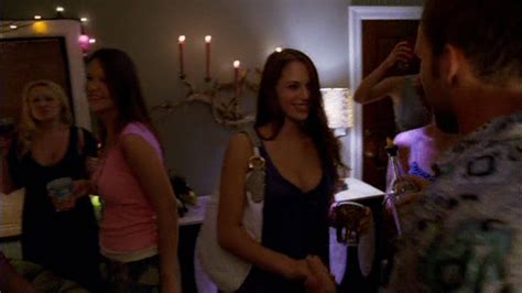 Amanda in Role Models deleted scenes - Amanda Righetti Image (4889687 ...