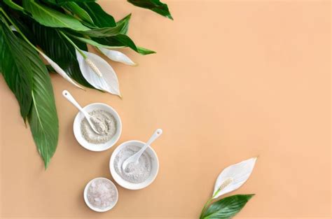 9 Incredible Mud Therapy Benefits, Types And Do-It-Yourself