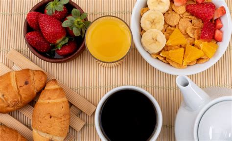 Oque Comer No Cafe Da Manha - O que comer no café da manhã: veja ideia práticas e nutritivas