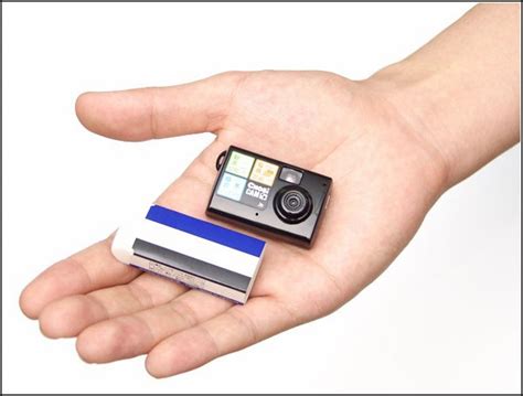 Крошечный японский фотоаппарат Chobi Mini Digital Camera. Не то брелок ...
