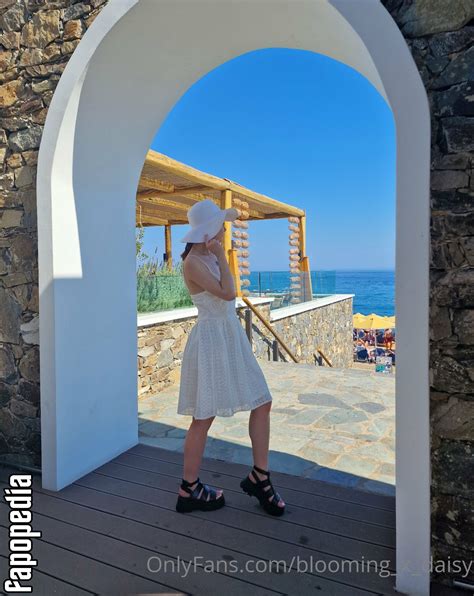 Blooming X Daisy Nude Onlyfans Leaks Photo Fapopedia | My XXX Hot Girl