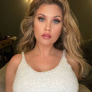Andie Anderson (@andieanderson8) | AllMyLinks