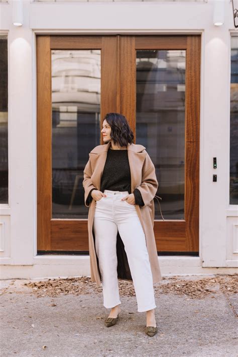 How To Wear Winter White Wide Leg Jeans - an indigo day
