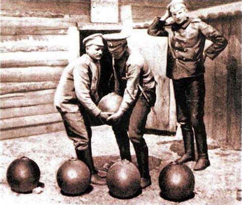 WW1,Aerial bombs. | Первая мировая война, Мировая война, Солдаты