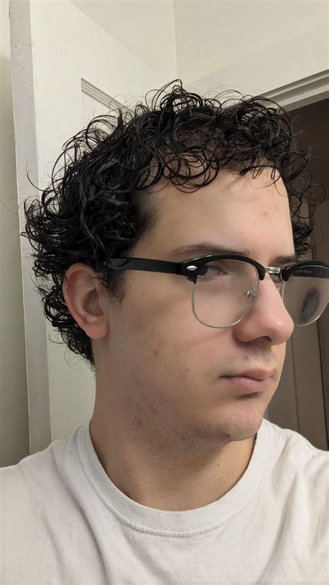 Why Do The Sides Look Weird? : r/malehairadvice