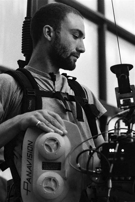 Full credits of "Hurry Up Tomorrow " - FilmAffinity