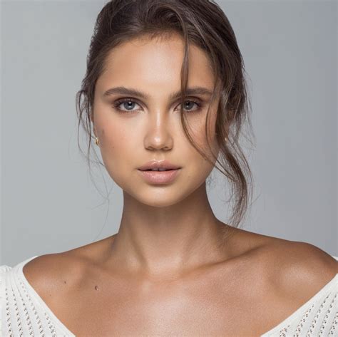 nastya swan's Amazon Page