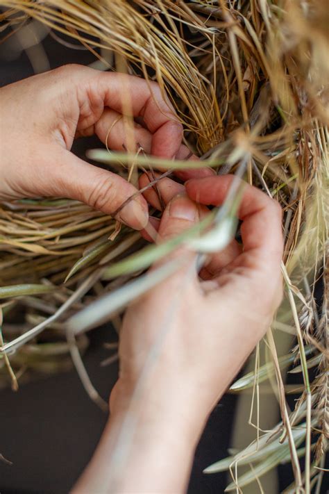 Fall Dried Wreath Inspiration – fleurdetroit