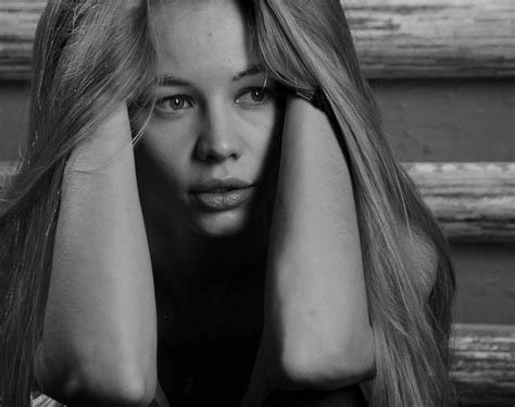 Светлана Устинова - смотреть фильмы и сериалы онлайн