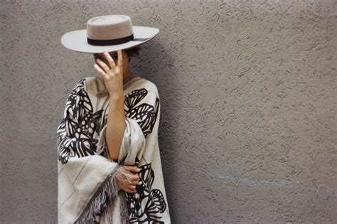 Manto | StyleTotal