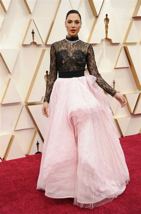 Gal Gadot Attends the 92nd Annual Academy Awards in in Los Angeles 02 ...
