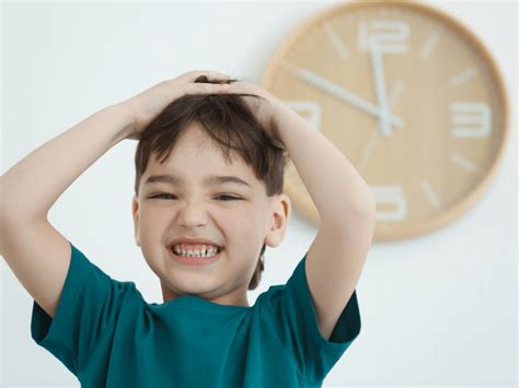 ways    young child understand time  montessori room