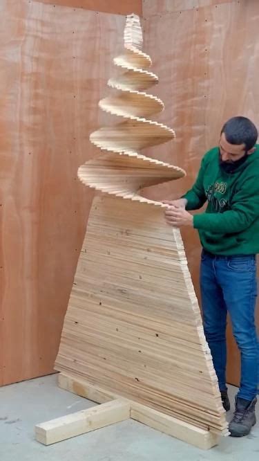 woodworking design : Wooden Christmas Tree DIY