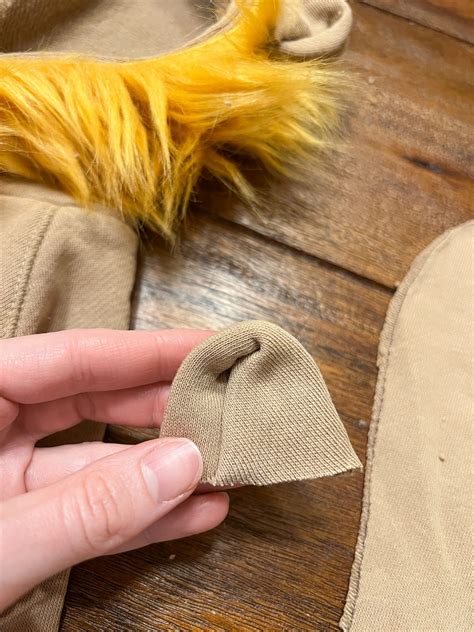 diy lion costume 6