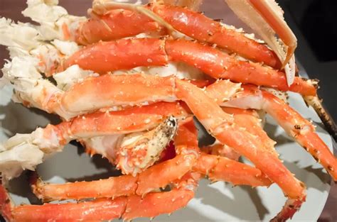 Big japanese giant crab Stock Photos, Royalty Free Big japanese giant crab Images | Depositphotos