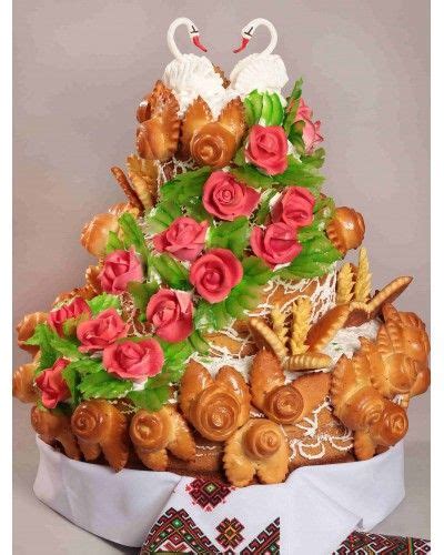 Коровай з тістовим оздобленням - кондитерська Стожари | Food, Cooking ...