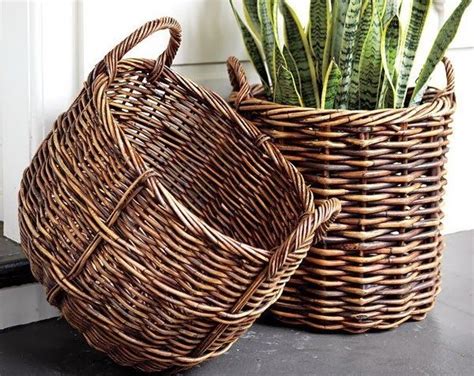 IVOREE: Плетеные корзины в интерьере | Old baskets, Basket weaving, Wicker