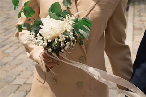 The Ultimate Guide to Wedding Dress Alternatives - Loud Bride