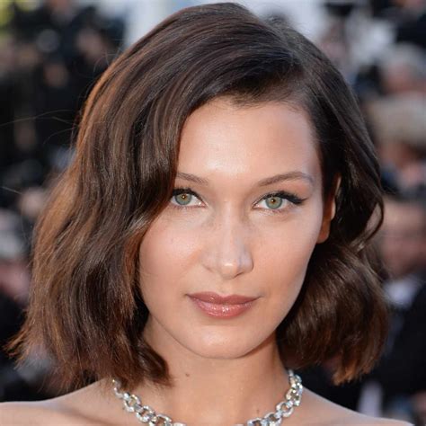Stylists explain which prom hair trends work for every length 4