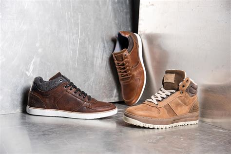 Vente privée Bullboxer - Bottes & chaussures cuir à prix réduit