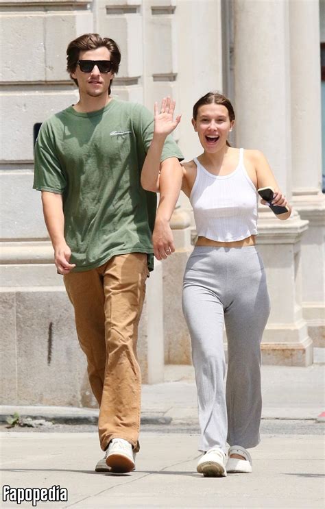 Millie Bobby Brown Nude Leaks - Photo #6777787 - Fapopedia