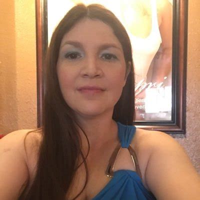 Sasha Hunter 💋 on Twitter: "Come see the ladies for Valentine's Day ...