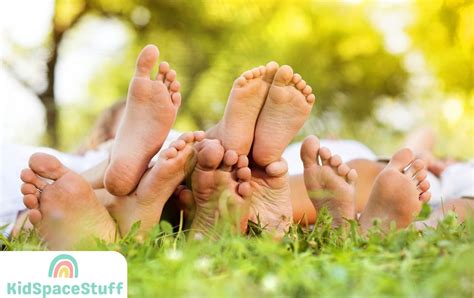 age   females feet stop growing  maria spillman blog
