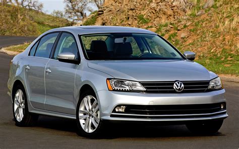 Volkswagen Jetta (2011-2018) цена и характеристики, фотографии и обзор