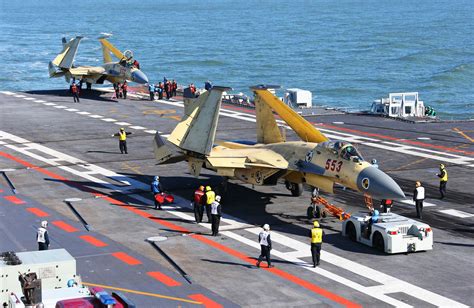 Видео летных испытаний Цзянь-15 с авианосца "Ляонин": imp_navigator ...