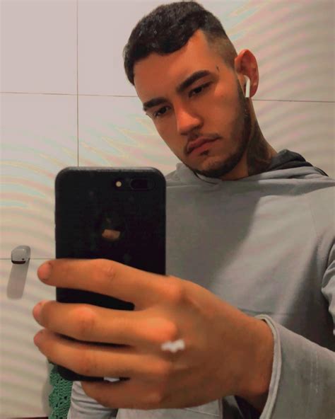 agentejhow atjhowoliveira instagram