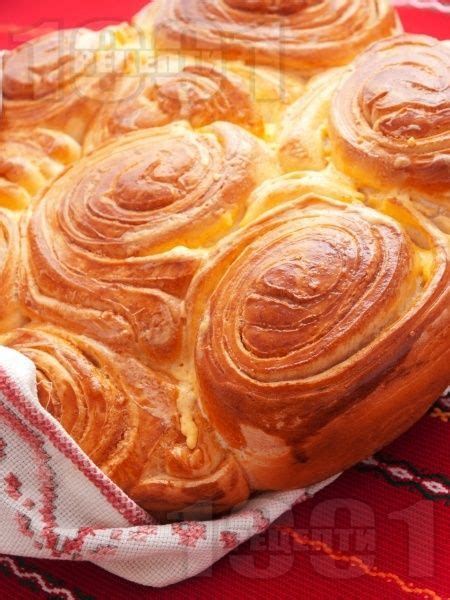 Красива домашна погача за Коледа (с мая) | Рецепт | Кулинария, Тесто