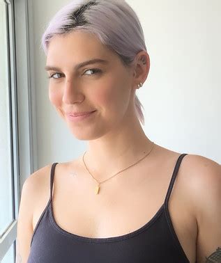 ABOUT | NATALIACONTI