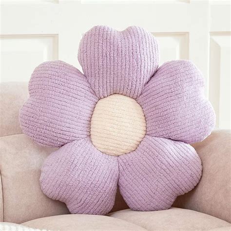 flower decorative pillow 8